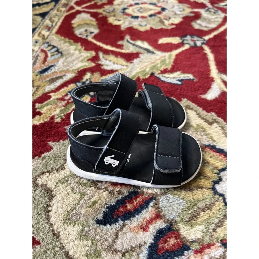 See Kai Run Basics Toddler 5 Jaylen Sandal Black Washable Water Friendly Shoe